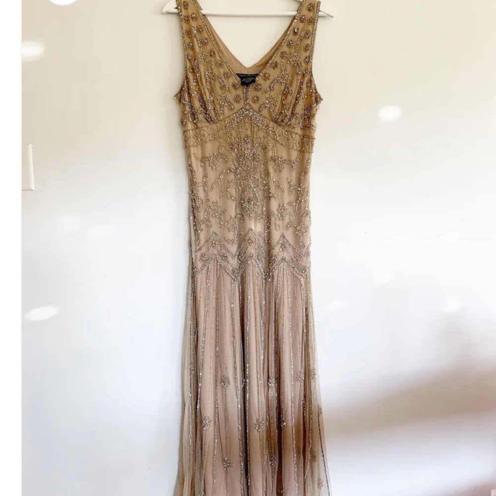 Sparkling beaded Pisarro Nights cocktail dress, champagne, size 4